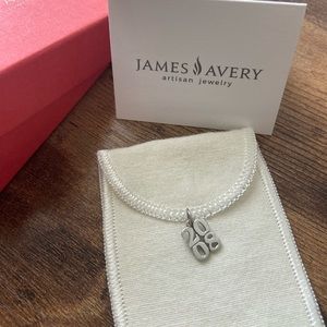 2008 Retired James Avery silver charm.